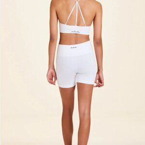 Alala Women's Barre Seamless Biker Shorts M White Yoga New with Tags